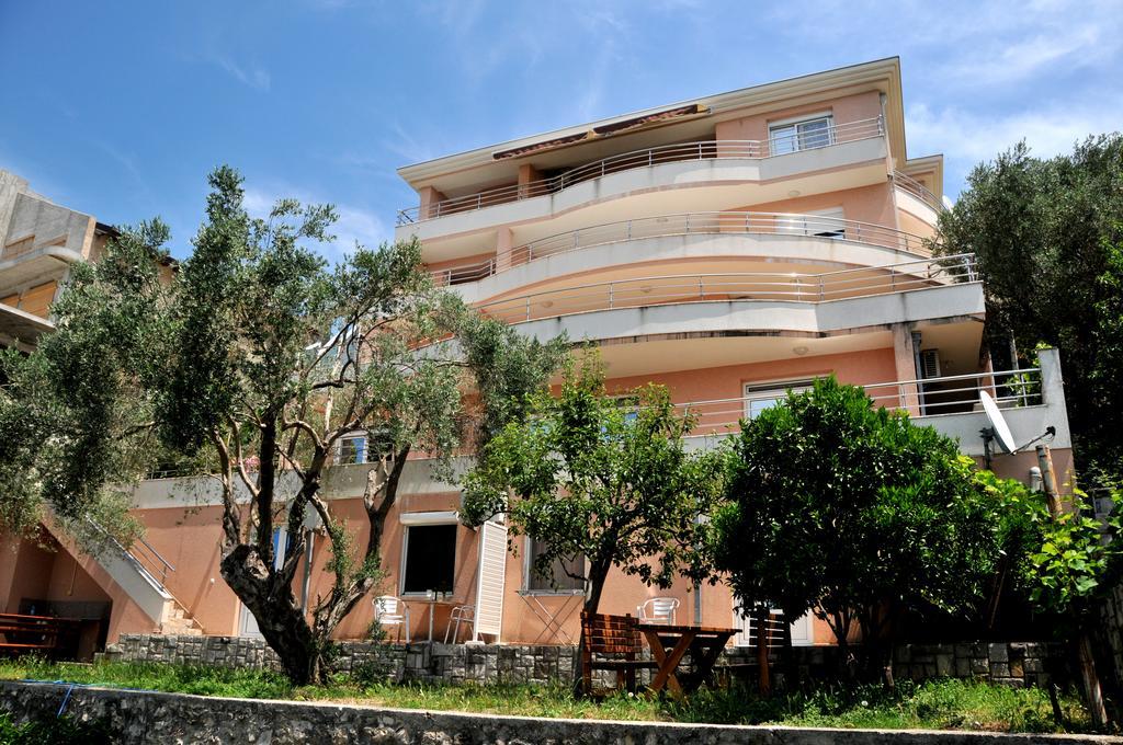 Nikic Apartments Ulcinj Exterior foto